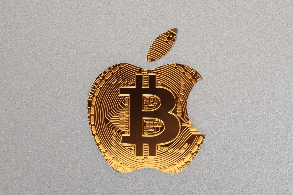 Is Apple Buying Bitcoin? Michael Saylor Sparks Speculations With Cryptic Post